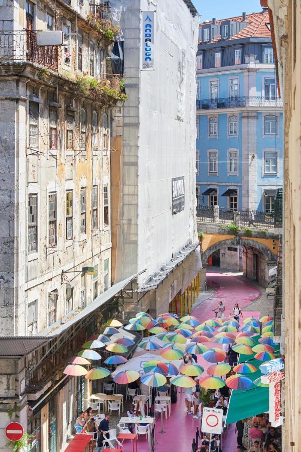 Sunny Pink Street Historical Apt, By Timecooler Lisboa Екстериор снимка